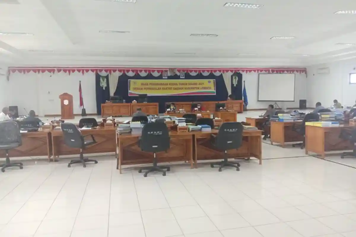 Silang Pendapat DPRD Lembata Perihal RDPU Bersama Aliansi Rakyat Lembata Bersatu