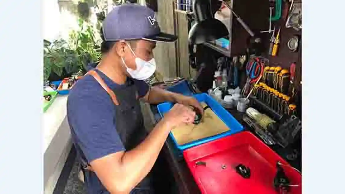 Dari Pekerja Pesiar Jadi Tukang Servis Pancing di Denpasar,Begini Cara Arie Bertahan di Masa Pandemi
