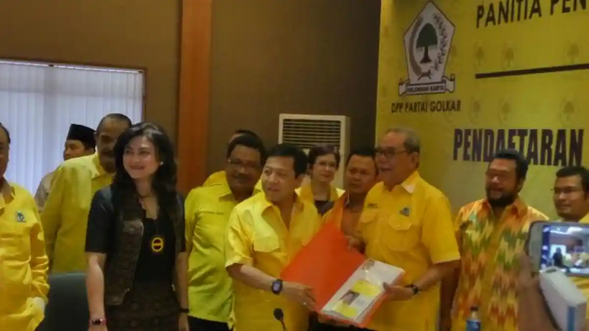 Empat Bakal Calon Ketum Golkar Koalisi, Novanto 