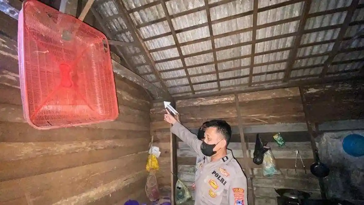 Pria Warga Satui Tanahbumbu Ini Ditemukan oleh Anak Sudah Tergantung di Dapur Rumah
