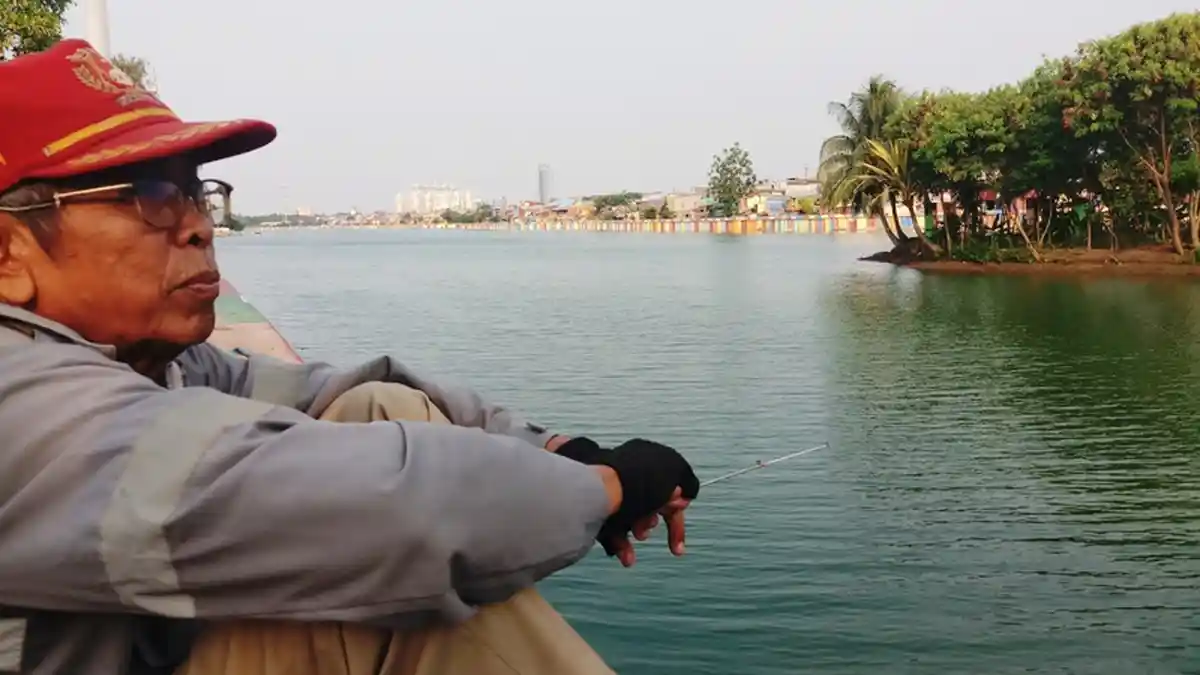Kisah Angker dan Mistis Dibalik Pulau Kecil di Tengah Danau Sunter