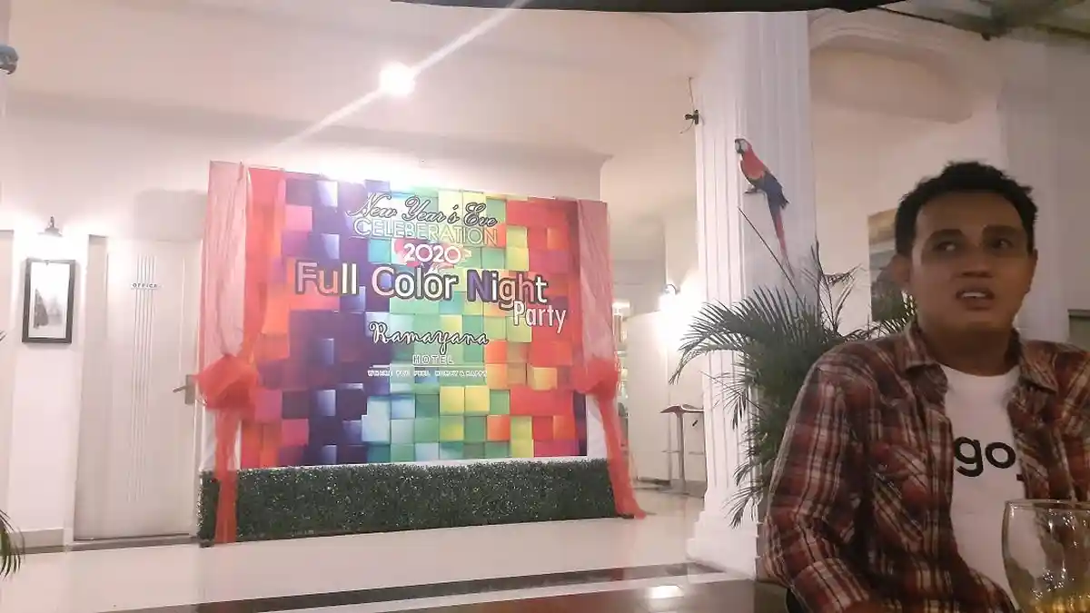 Rayakan Tahun Baru, Ramayana Hotel Usung Tema Full Color Party Night