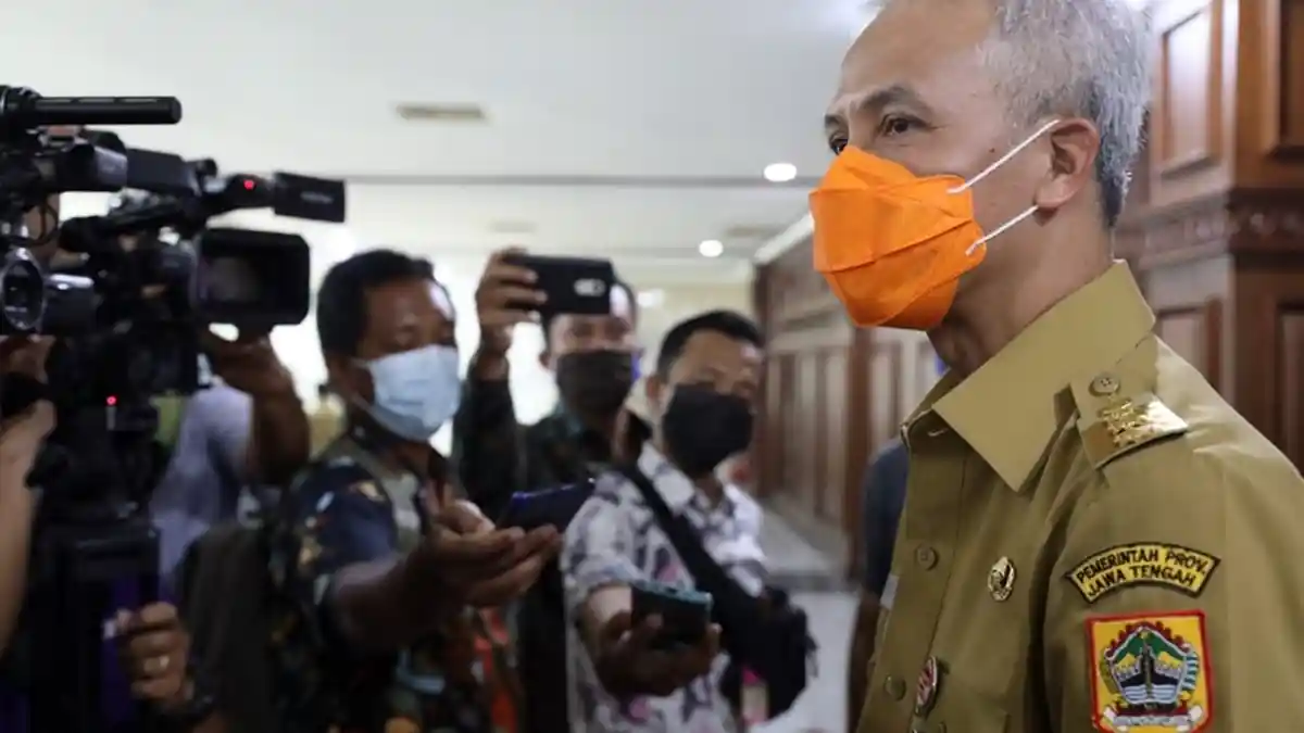 Catatan Ganjar Pranowo: Ada Delapan Daerah di Jateng Masuk Zona Merah Covid-19