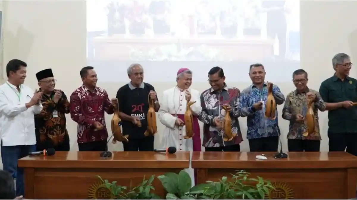 Terbitkan Seruan Moral Pernas XIII, FMKI Desak Perbaikan Demokrasi Hingga HAM