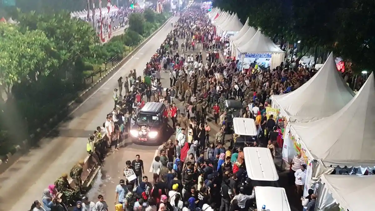 Polisi Masih Berlakukan Larangan Sepeda Motor Melintas Jl MH Thamrin
