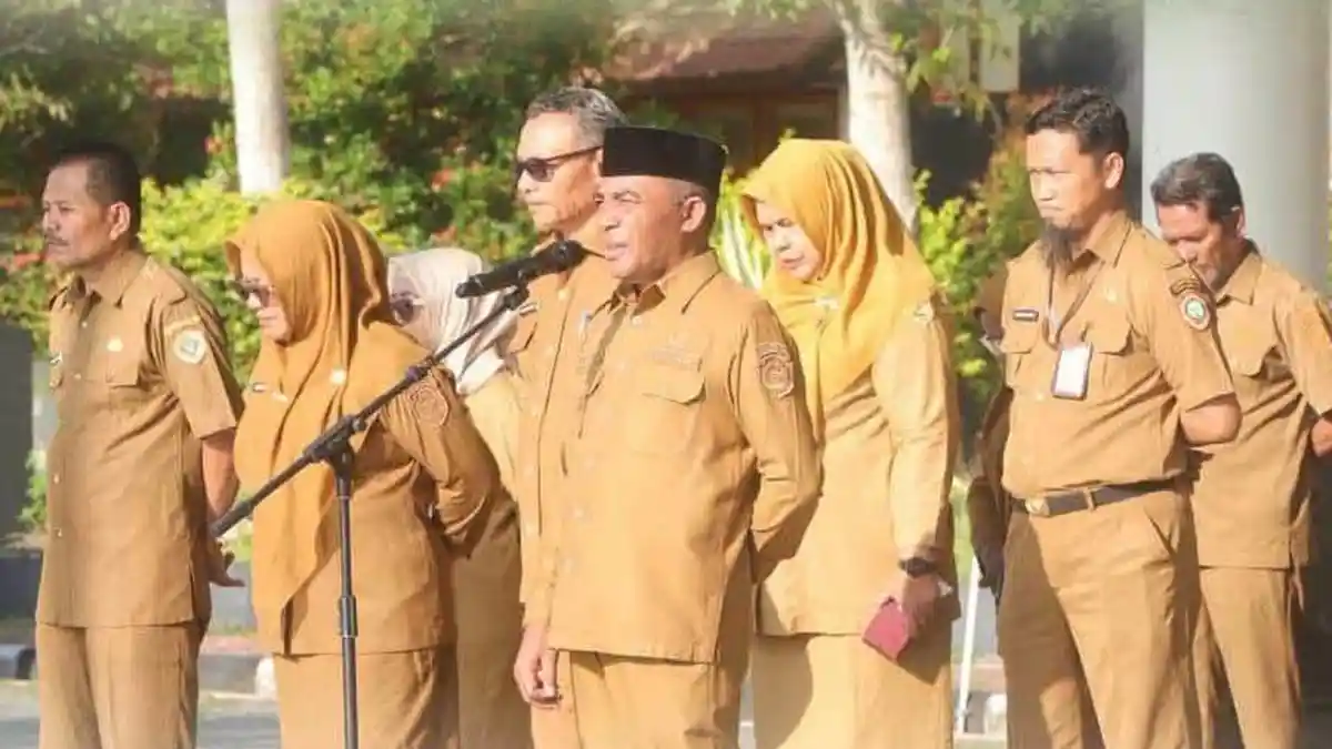 Pimpin Apel Pagi, Wabup Halteng Ingatkan ASN Soal Disiplin dan Audit BPK