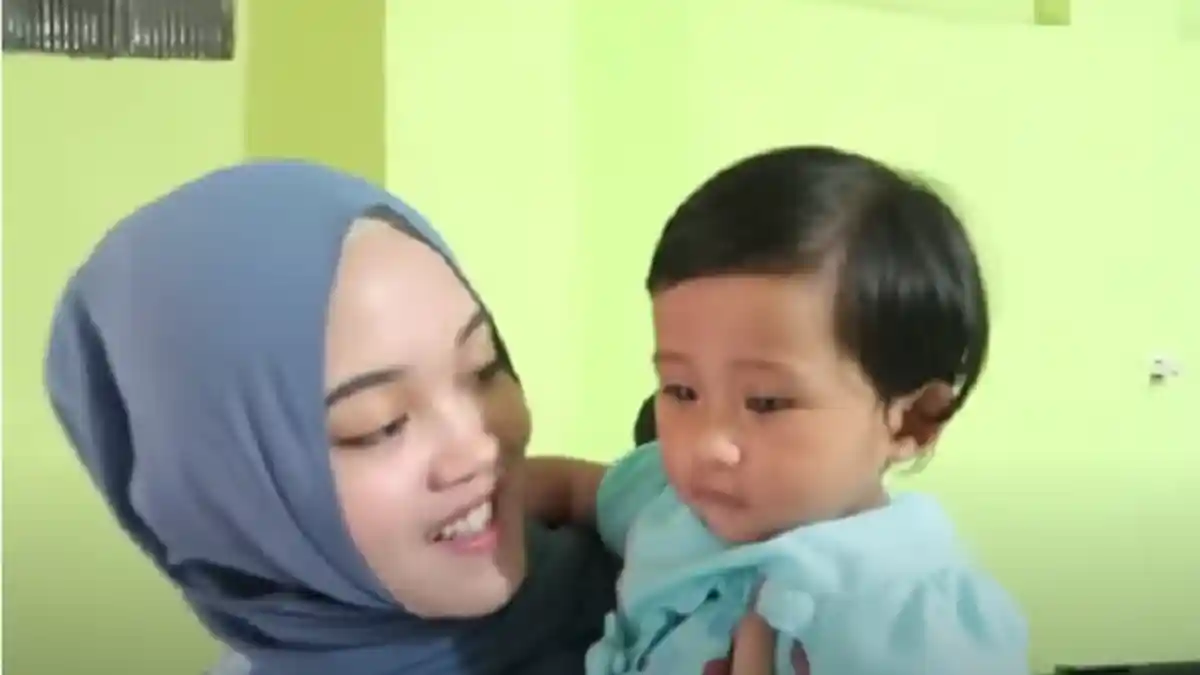 Kabar Bintang Anak Almarhumah Lina, Makin Lucu Mulai Belajar Jalan tapi Lupa dengan Putdel Anak Sule