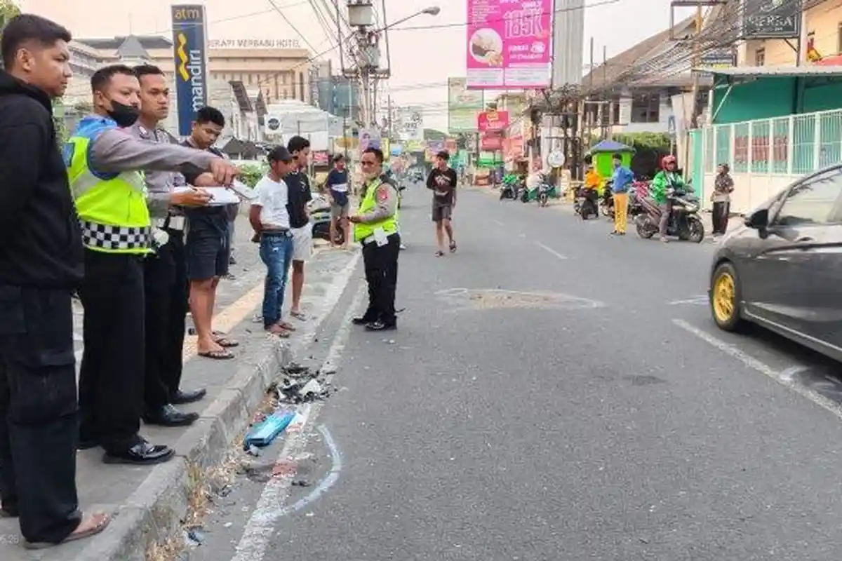 Kronologi Kecelakaan Maut Tadi Subuh, Beat Tabrakan dengan Vega, Pemuda Asal Maluku Tewas