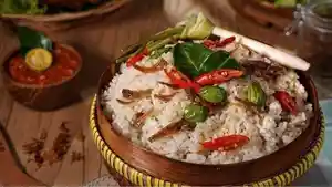 Lezat dan Harum Rempah, Ini Resep Nasi Liwet Khas Jawa yang Bisa Kamu Coba di Rumah