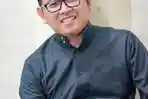 KH-M-Anis-Mashduqi-Pengasuh-PM-Al-Hadi-Ketua-LBM-PWNU-DIY.jpg