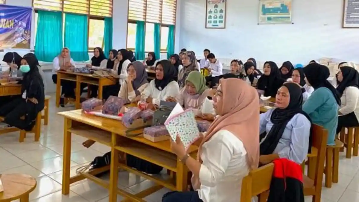 Membekali 314 Mahasiswa: Workshop Tugas dan Klinik Ujian UT Kendari, Tingkatkan Kesiapan Akademik