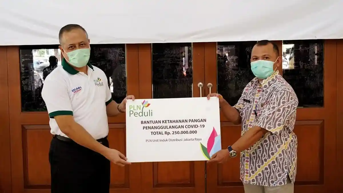 Atasi Dampak Covid-19, PLN UID Jakarta Raya Salurkan Bantuan Lewat Program KSBB