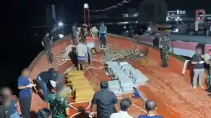 Tangkapan-layar-video-kru-kapal-asing-berbendera-Thailand-ffffff.jpg