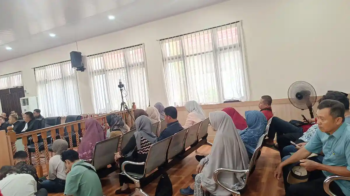 Sidang Abdul Wahid Hadirkan Ahli Otonomi Daerah, Suasana Ruang Sidang Tak Sesak Seperti Biasanya - Tribunpekanbaru.com