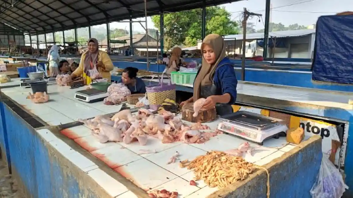 Sukses Ditata, Pedagang Pasar Kedungkandang Malang Mulai Rasakan Dampak Positif Ekonomi