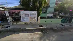 Potret-trotoar-yang-berlubang-di-Kota-Gorontalo.jpg