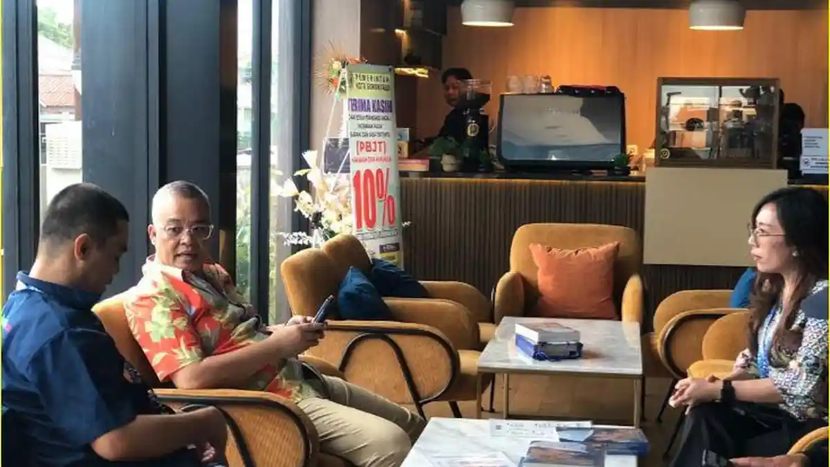 Momen HUT Rachmat Gobel, Charles Budi Doku Ajak Tribun Gorontalo Office Tour Kantor NasDem Gorontalo