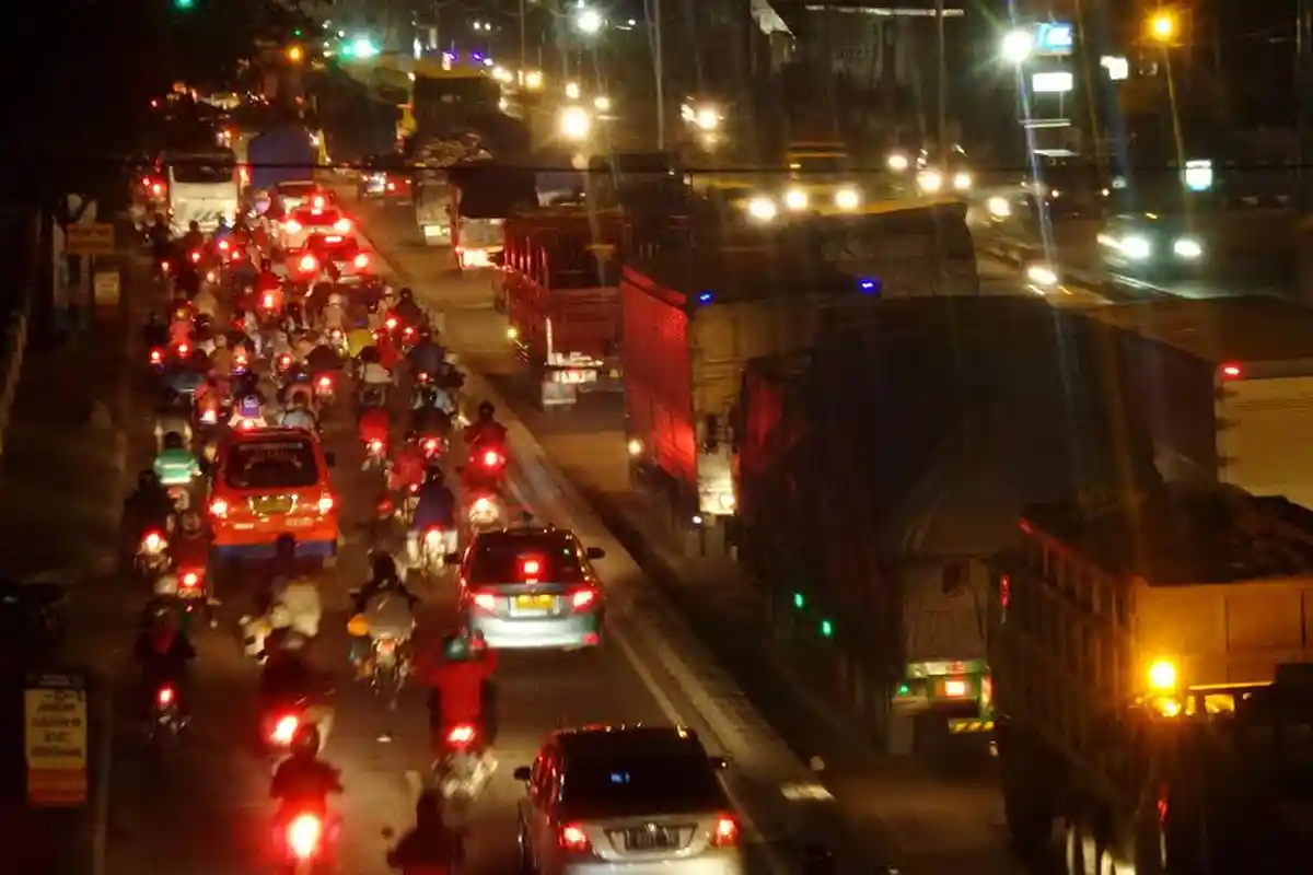 Puncak Arus Mudik Tahun Baru Terjadi Malam Ini dan Besok