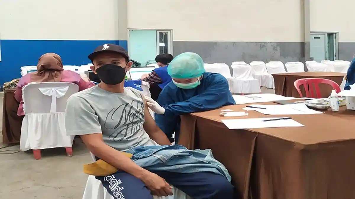 Info Tempat Vaksin di Palembang, Mulai 6- 10 Desember di Graha Tribun, Bisa Daftar di Lokasi