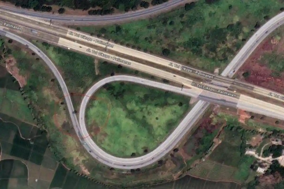 Tikungan Melingkar Dilibas Kecepatan Tinggi, Saksi Sebut Sopir Bus Handoyo Ugal-ugalan Sejak Start