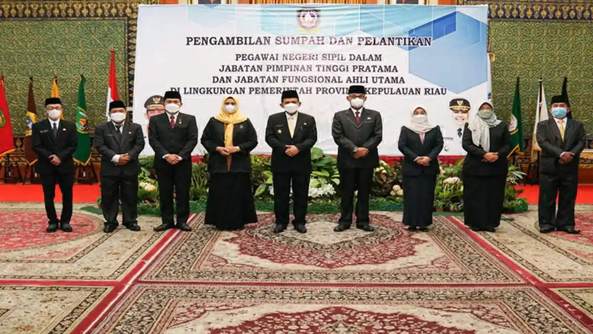 Gubernur Lantik Pejabat Baru Hasil Open Bidding Pemprov Kepri, Ini Pesan Ansar Ahmad