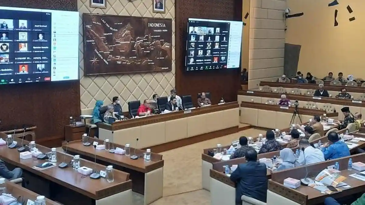 Komisi II DPR Setujui Dua Rancangan Perbawaslu dalam RDP