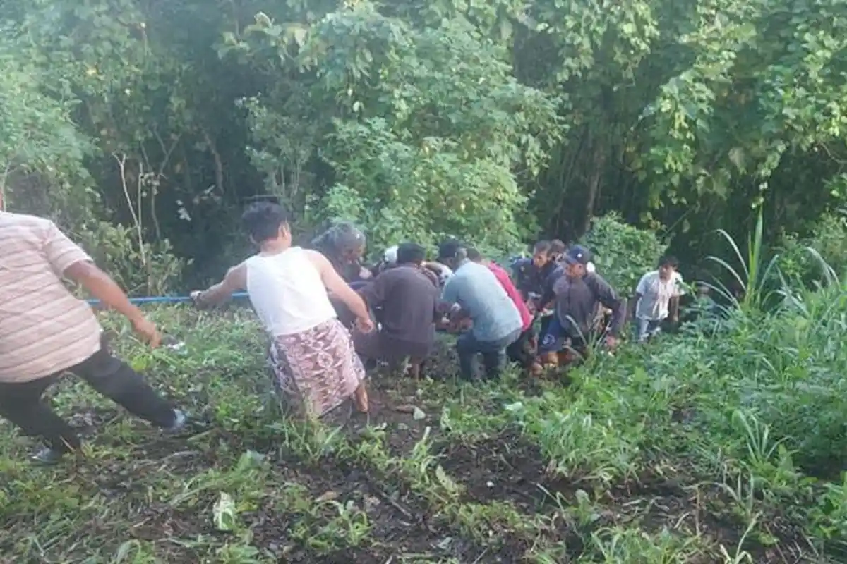 Habis dari Pengajian Gus Iqdam, Mobil Pikap Rombongan Ngaji Masuk ke Jurang di Malang, 6 Orang Luka