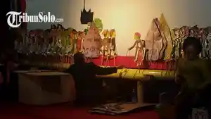 Wayang-Kardus-klaten.jpg