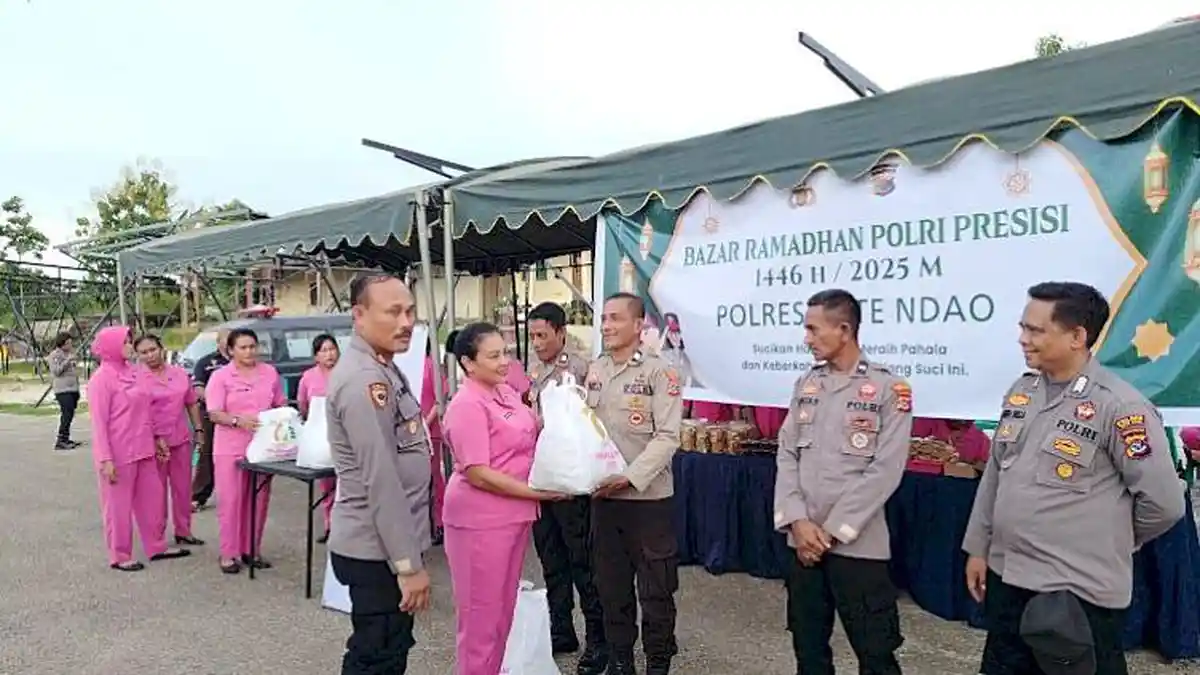 Sediakan Bahan Pokok Murah, Polres Rote Ndao Gelar Bazar Ramadan 2025