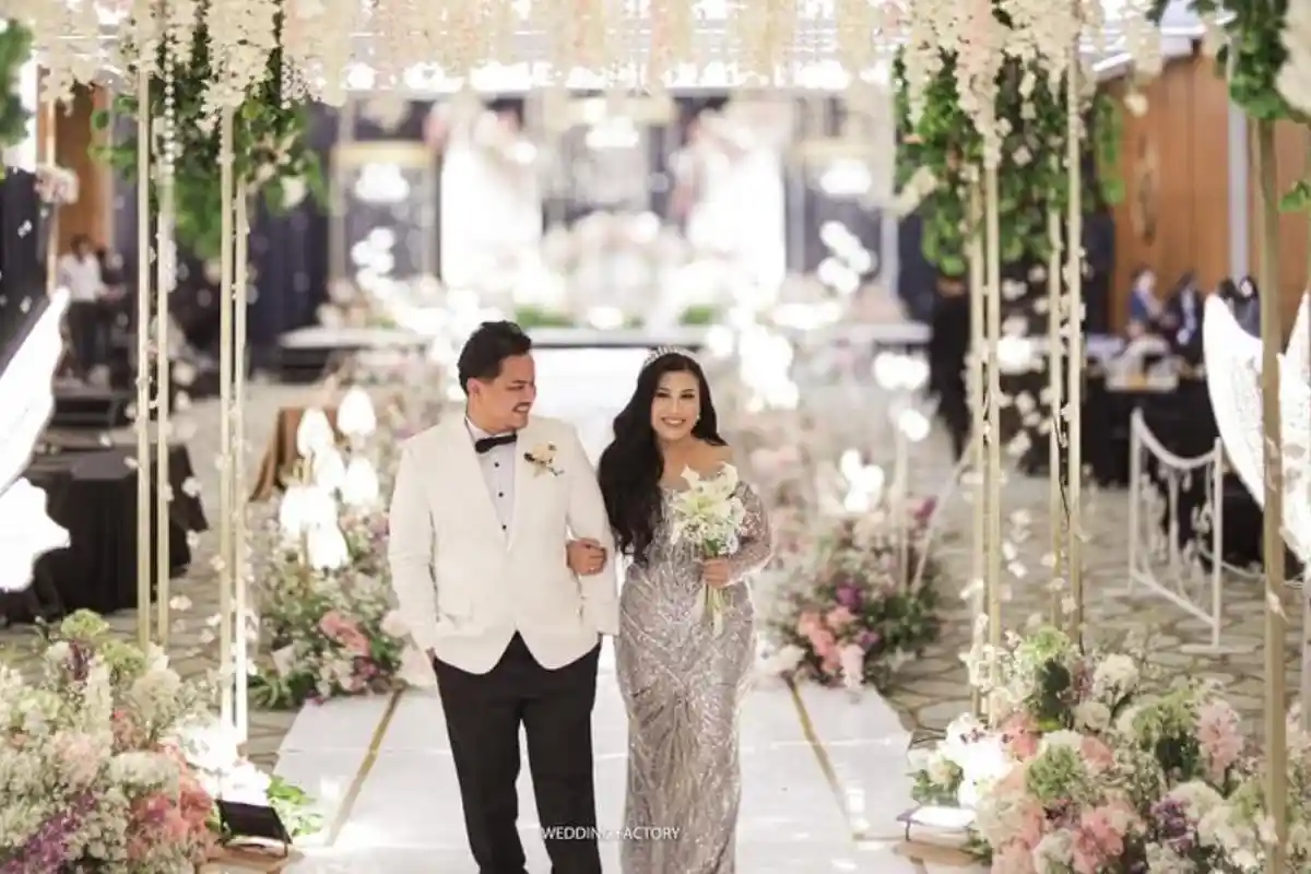 Beri Mahar Melimpah! Sosok Suami Boiyen Pesek Bukan Cowok Kaleng-kaleng, Profesi & Pendidikan Keren