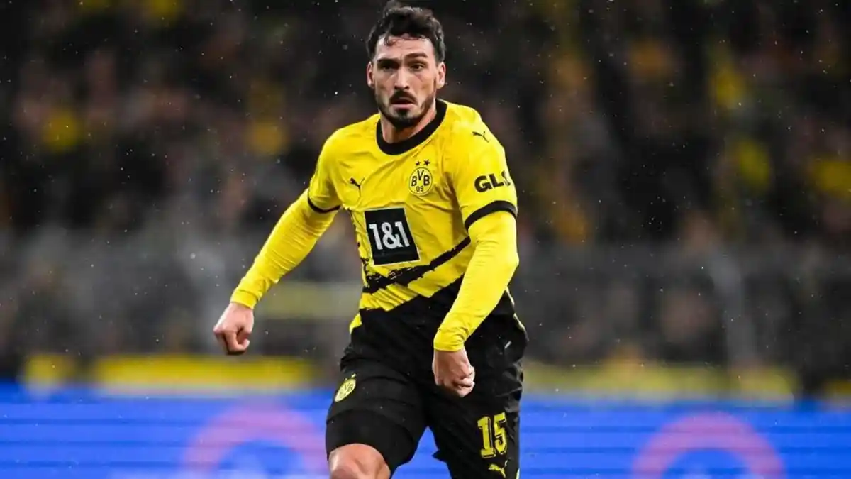 Update Bursa Transfer Liga Italia - AS Roma dan AC Milan Berebut Bintang Dortmund,