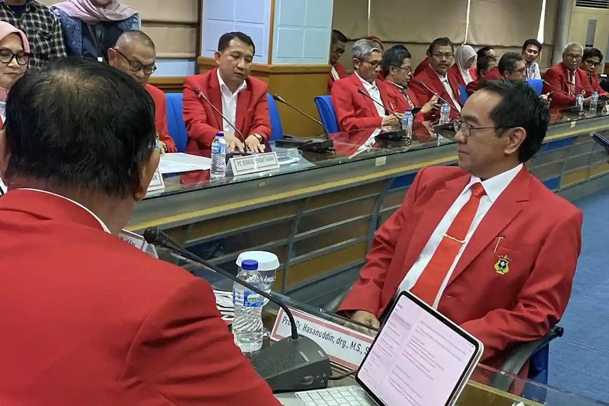 Kemana Prof Budu saat Prof JJ Daftar di Pilrek Unhas? 'Yang Saya Ajak Hanya Teman Dekat'