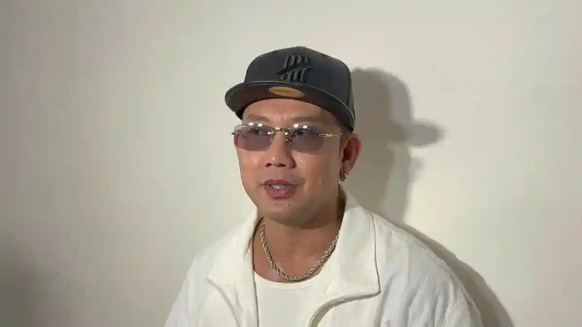Denny Sumargo Buka Suara Usai Podcastnya Dituding Bela Sarwendah, Tegaskan Tidak Memihak Siapapun
