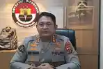 Kabid-Humas-Polda-NTT-Kombes-Pol-Henry-Novika-Chandra-ketika-ditemui-di-ruang-kerjanya.jpg
