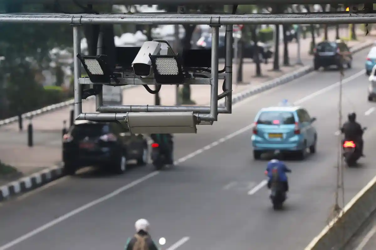 VIRAL Polantas Tak Jadi Tilang karena Ada CCTV, Dirlantas Polda Metro: Kita Telusuri Anggotanya 