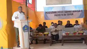 72-los-pedangan-sayur-di-Pasar-Rakyat-Baruga-II-diresmikan-Pj-Wali-Kota-Kendari.jpg