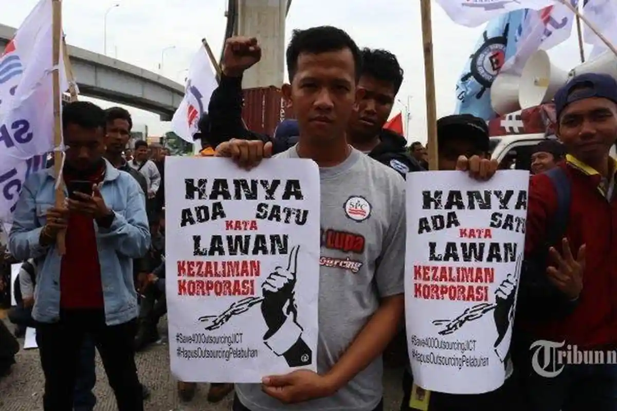 Cerita Supir di Makassar Kena PHK saat Pertanyakan Kepesertaan BPJS