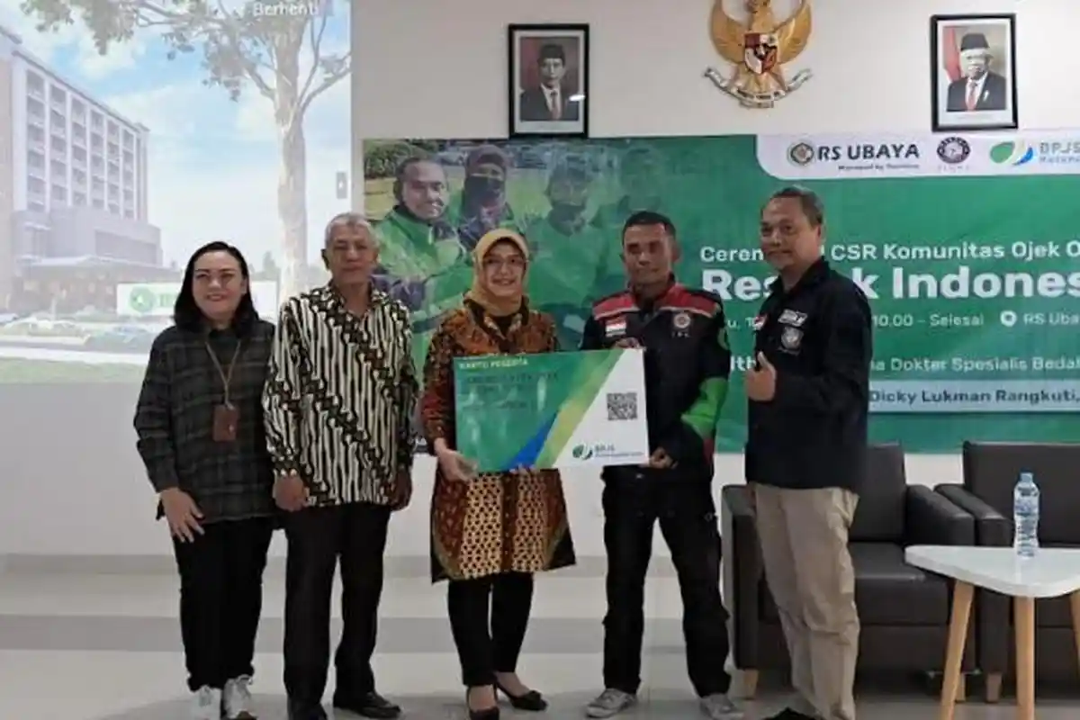 RS Ubaya Berikan Jaminan Perlindungan Kecelakaan Kerja untuk Ojek Online