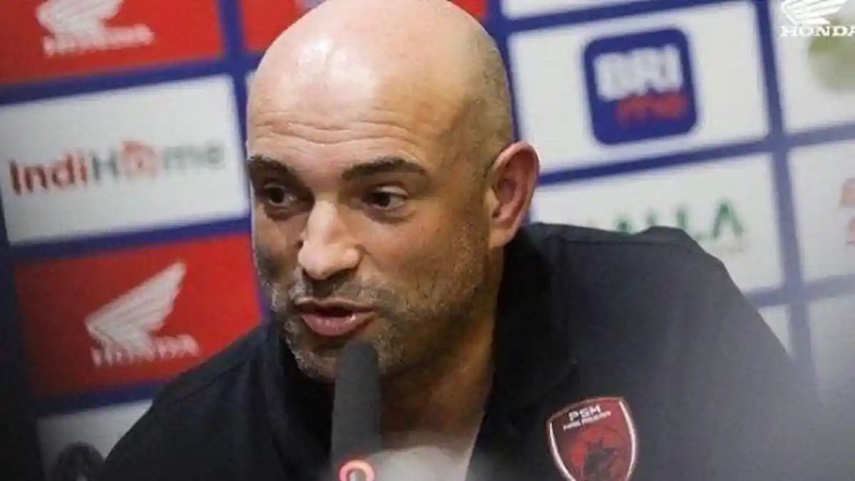 Puncaki Klasemen Liga 1, Bernardo Tavares: PSM Makassar Dalam Mimpi