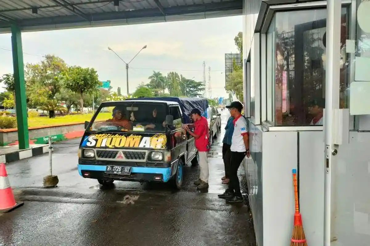 Kadis Pariwisata Pangandaran Kesal, Banyak Calo Tiket di Libur Nataru: Mereka Nakal