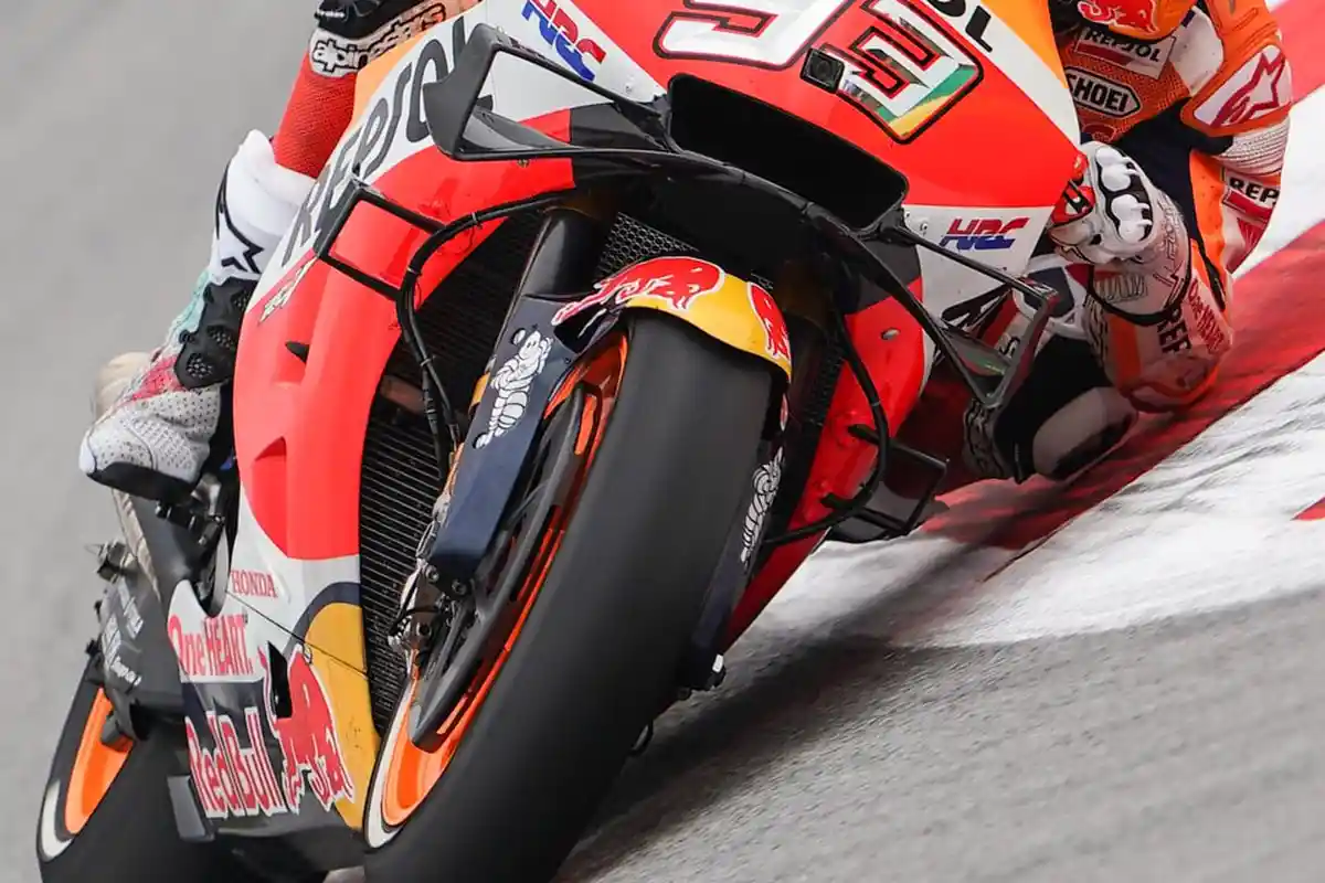 LINK LIVE STREAMING Trans7 MotoGP Catalunya 2019 Minggu 16 Juni 2019 Pukul 17.00 WIB