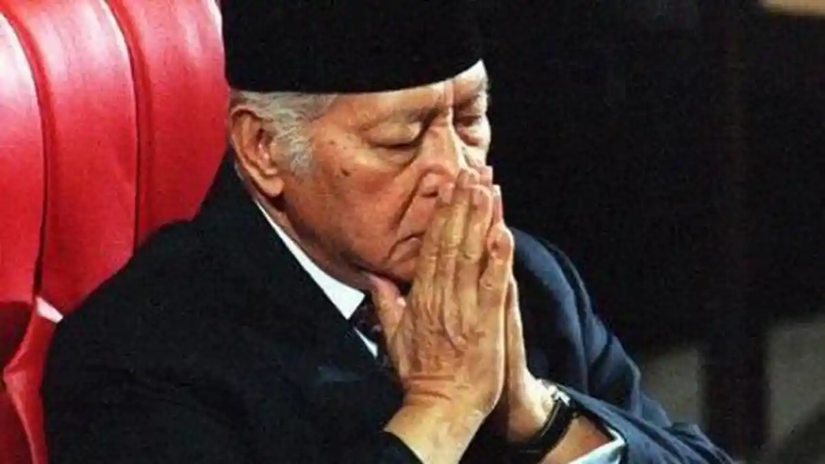 Jelang Lengser Soeharto Ngotot ke Mesir, Kekhawatiran Sang Adik Terbukti, Ada Peristiwa Berdarah