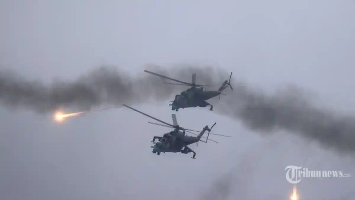 Detik-detik Helikopter Rusia Meledak Dihantam Rudal Pertahanan Ukraina