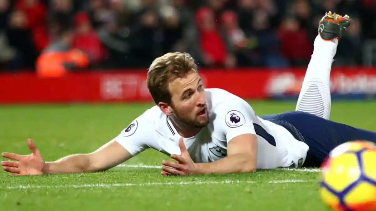 Harry Kane Sengaja Tidak Hindari Kontak agar Dapat Pinalti