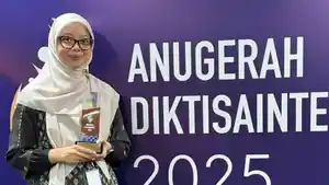 Dosen-FEB-UGM-Fitri-Amalia.jpg