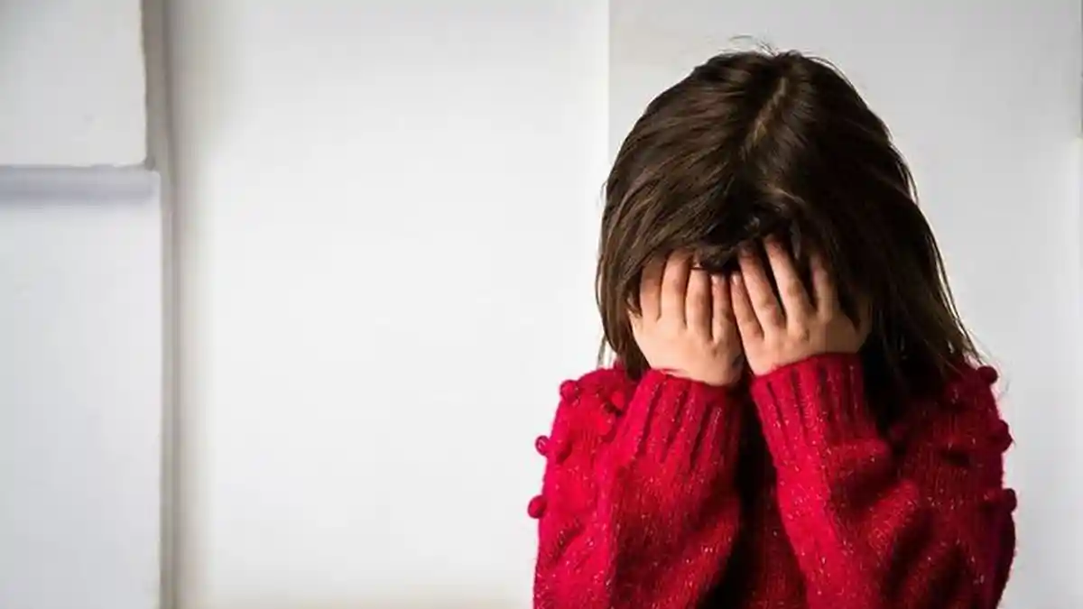 Bocah 9 Tahun Disiksa Ibu Kandung hingga Wajah dan Badan Melepuh