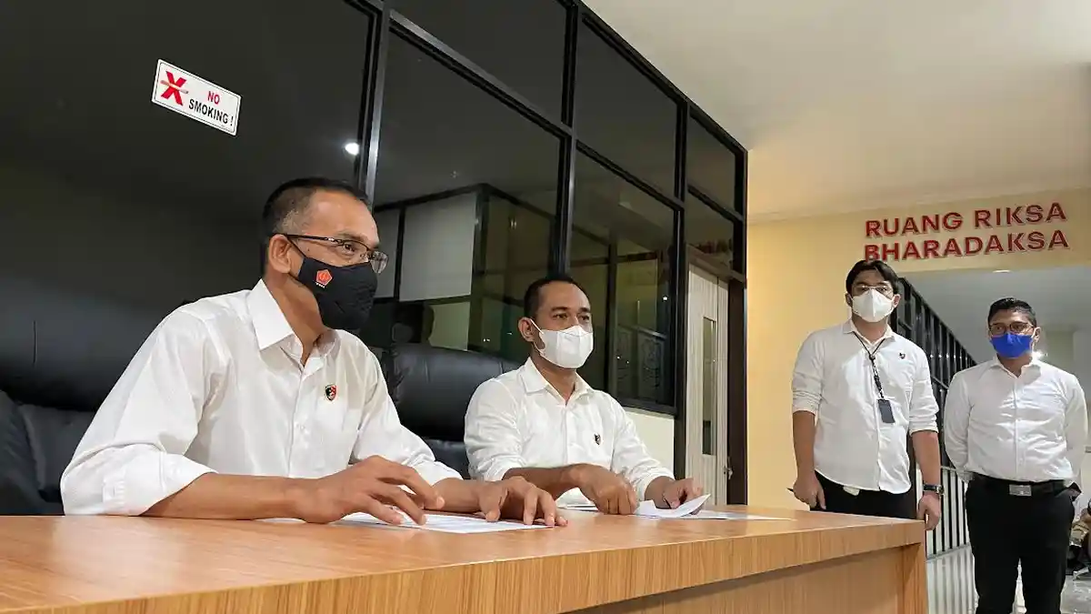 FOTO: Polda Sulsel Rilis 13 Tersangka Korupsi Pembangunan RS Batua Makassar