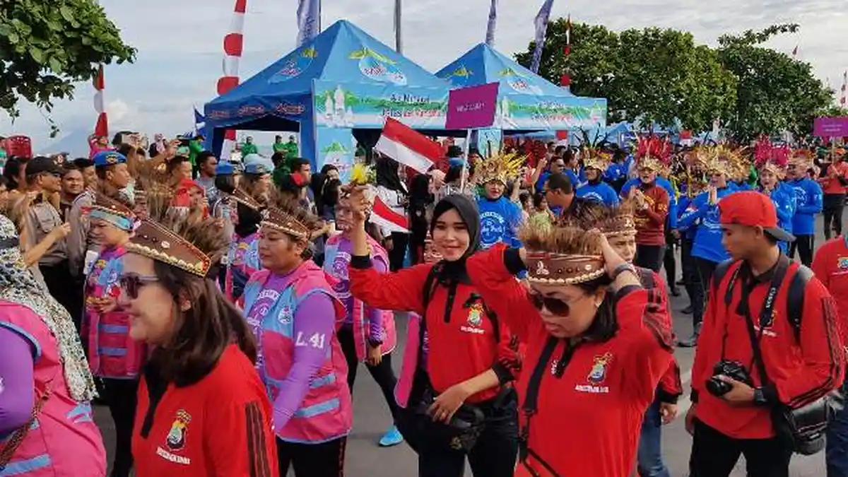 Le Minerale Dukung Wanita Selam Indonesia Raih Dua Rekor MURI 2018