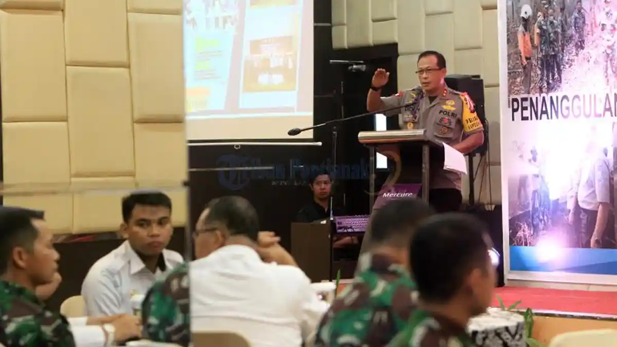 Kapolda, Pangdam dan Pejabat Terkait Gelar Rakor Penanganan Karhutla Kalbar - irjen-pol-didi-haryono_20180828_154355.jpg