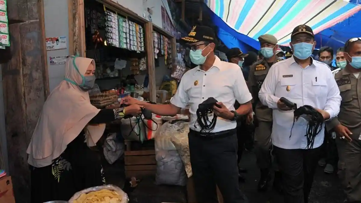Gubernur Sumbar Optimis Perda AKB Bisa Ubah Perilaku Masyarakat Patuh Protokol Kesehatan